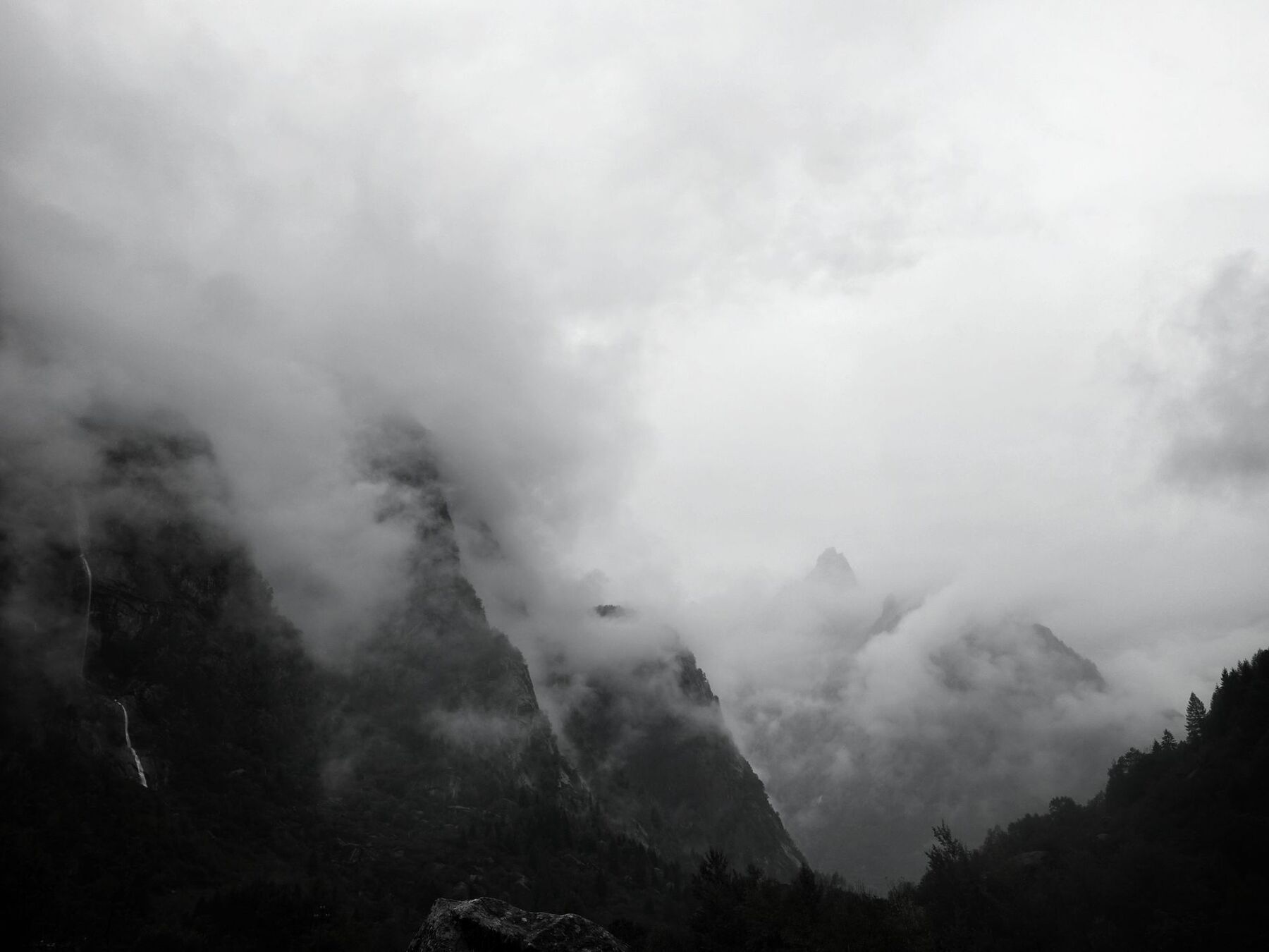 misty