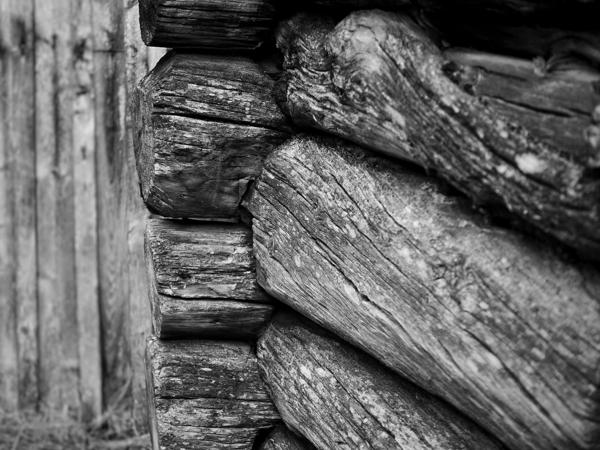 logs